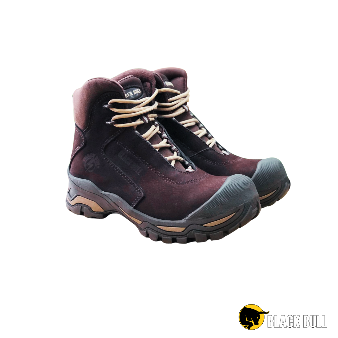 BOTA BLACK PUMA