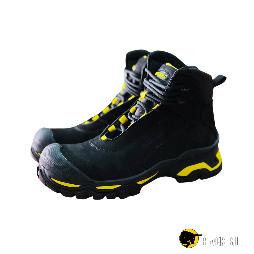 BOTA BLACK PUMA